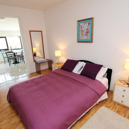 Apartments Milena โรวีน ภายนอก รูปภาพ